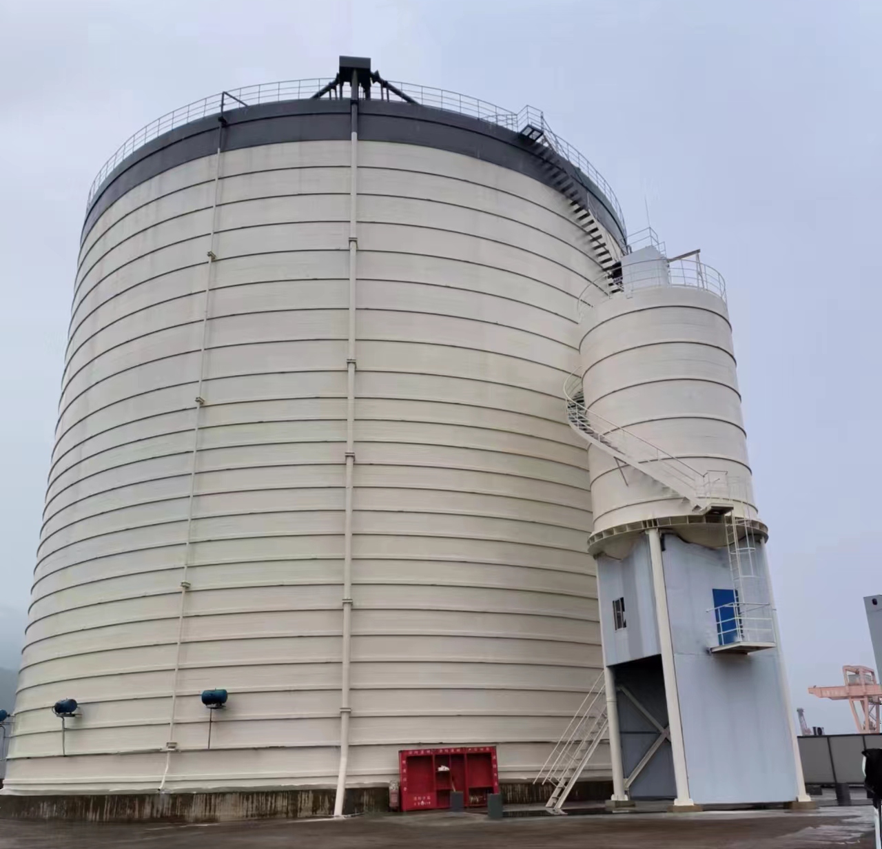 盐湖10万吨水泥钢板库